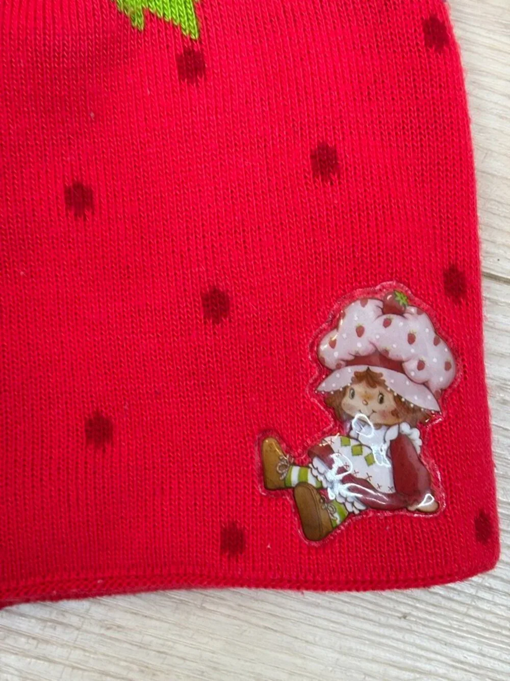 Vintage 2003 Strawberry Shortcake Knit Beanie Winter Hat Y2K Red Girls 4-16